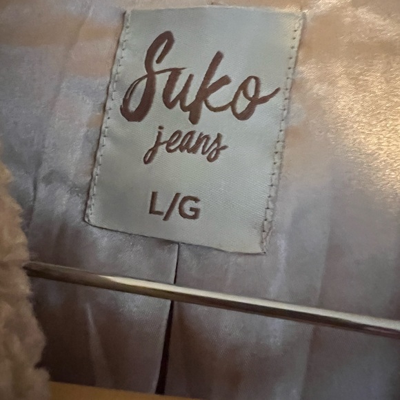 Beige jacket - Picture 3 of 3